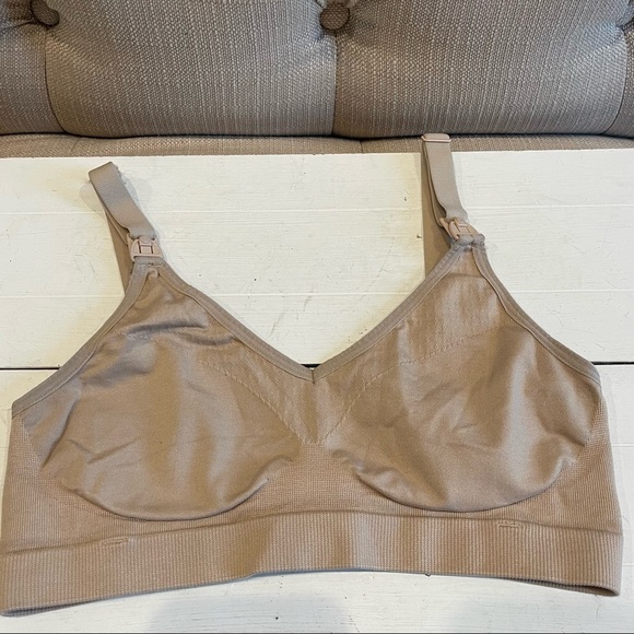 AR: Basics Nude Nursing Bra Sz S/P Soft No lining - Picture 1 of 5